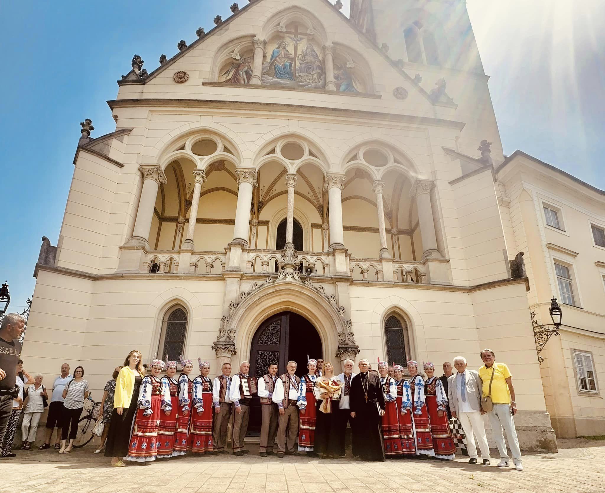 у хорватії. хор Крижевці